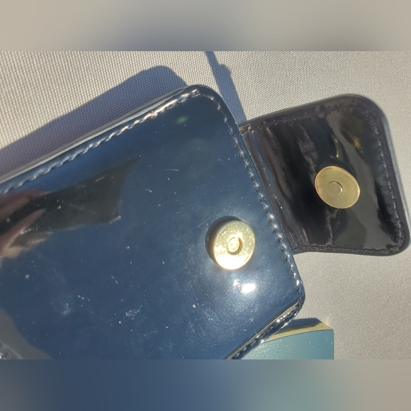 Giorgio Armani Compact Cosmetic Mirror with Black Case. Condition Is Used - Picture 8 of 14